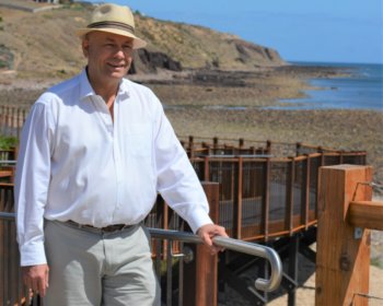 Field River Walkway Mayor 9 3 2021 low res