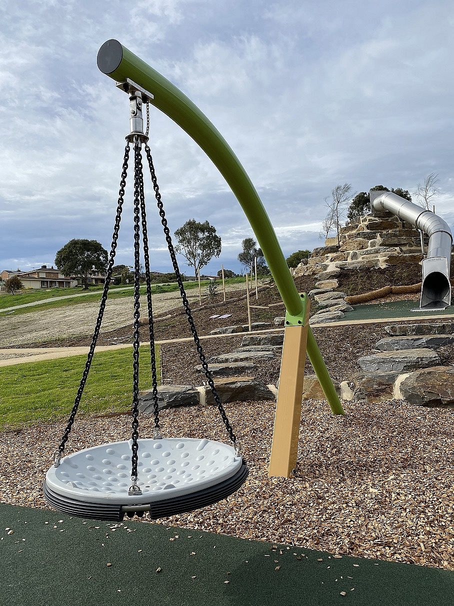 Capella slide smaller