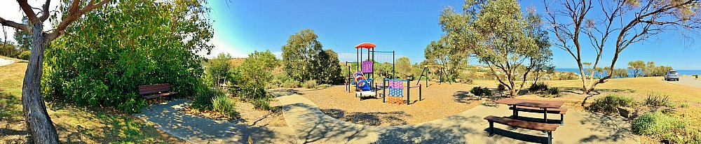 Columbia Crescent Reserve Panorama 2