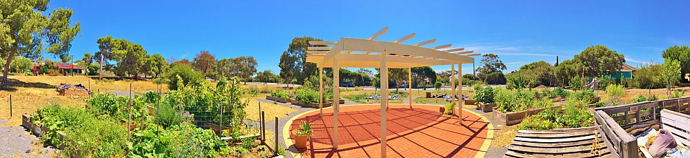 Newland Avenue Reserve Marino Community Garden Panorama 2