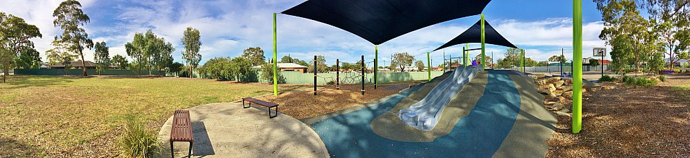Mulcra Avenue Reserve 20190107 Panorama 2