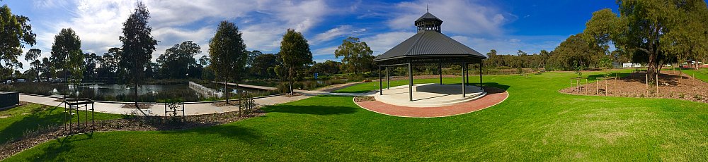 Oaklands Reserve Oaklands Recreation Plaza Rotunda Space Panoramic 2