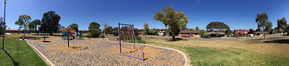 Koomooloo Crescent Reserve Panorama 1