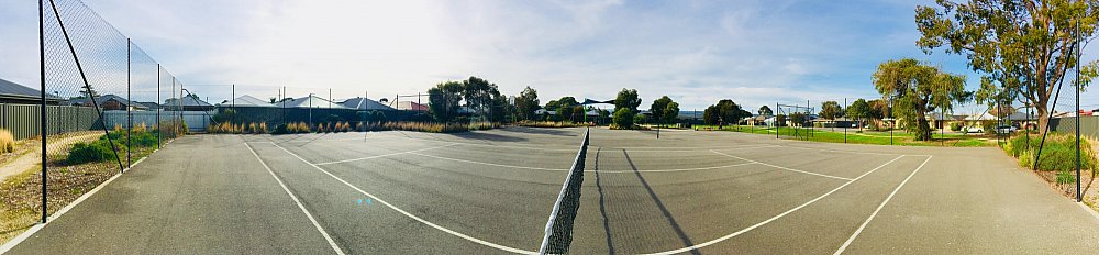 Aldridge Avenue Reserve Panorama Courts