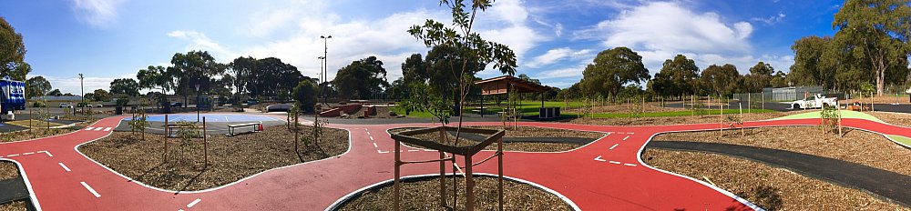 Oaklands Reserve Oaklands Recreation Plaza Sports Mini Bike Circuit Panoramic 1