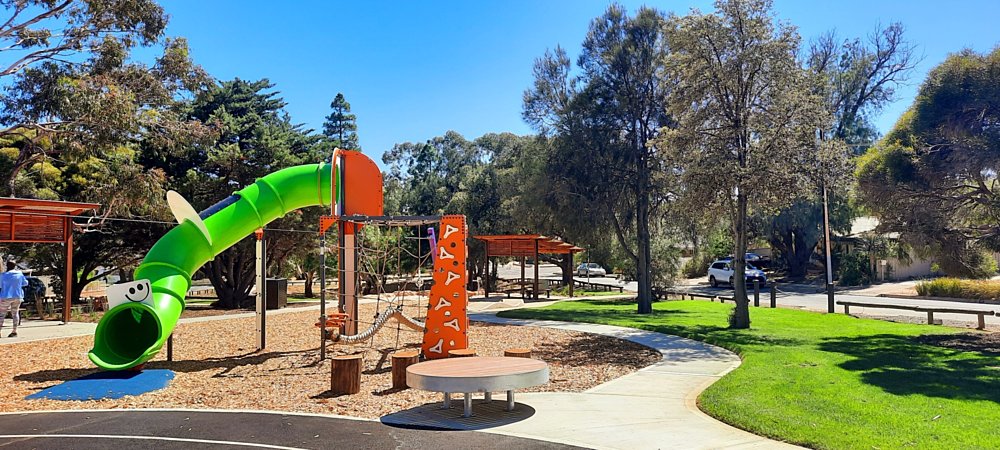 Central Avenue Reserve 31 main