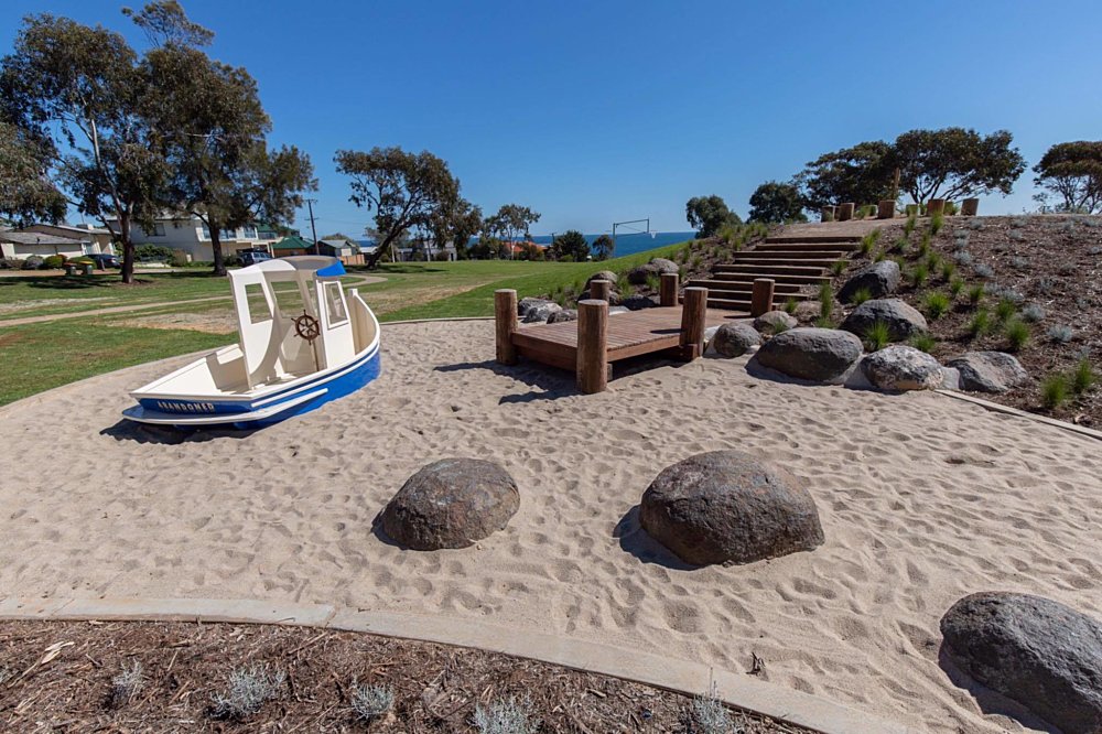 Bandon Tce 71112570 3073865649321288 2519564262649626624 o