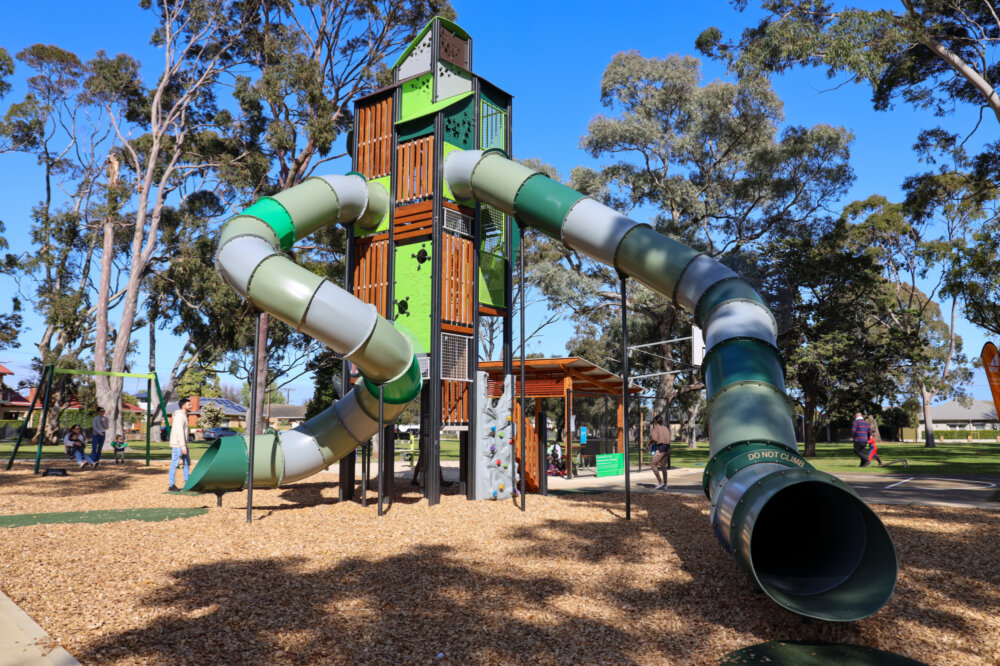 Hamilton Avenue Reserve Opening 001