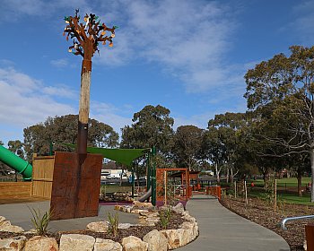 Hendrie Street Reserve Playground Public Art 2