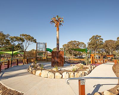 Hendrie Street Reserve Playground Facilities Pathway 1