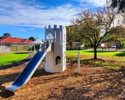 Peterson Avenue Reserve 21