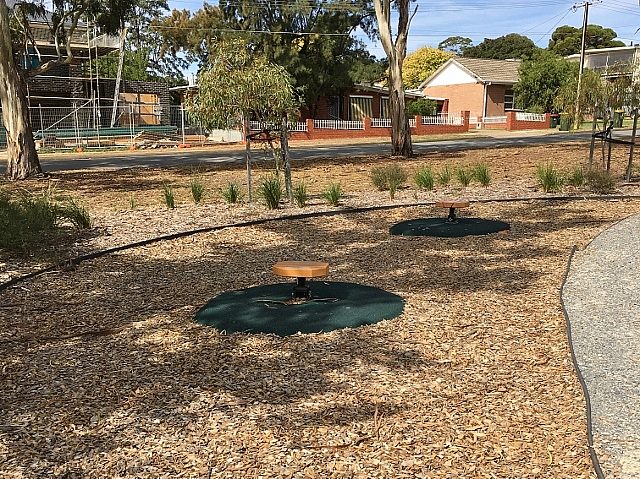 Cadell Street Reserve Image 6