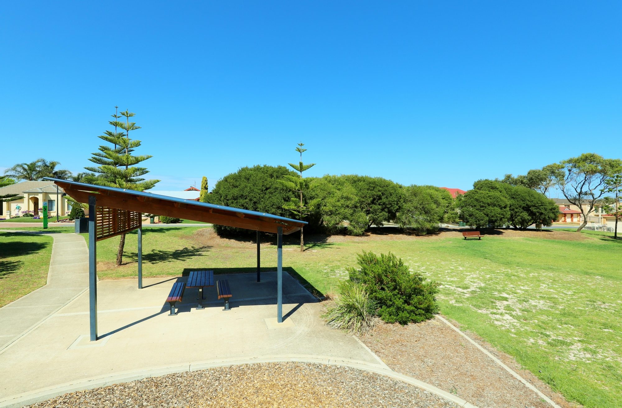 Chatsworth Court Reserve Facilities Picnic 4