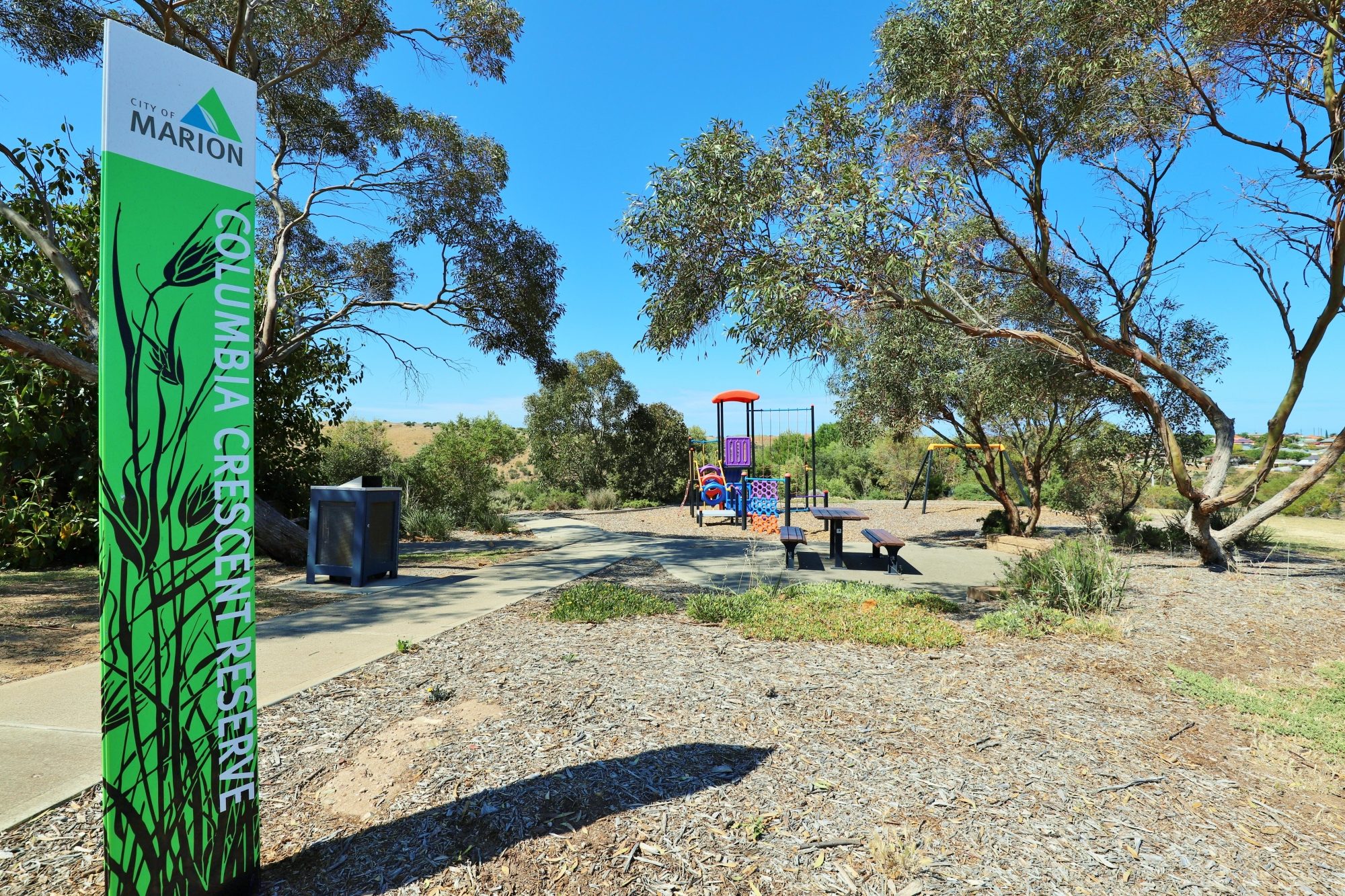 Columbia Crescent Reserve Sign 1