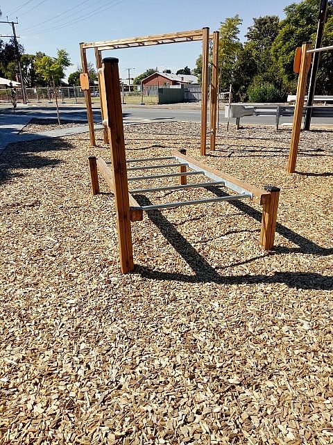 Edwardstown Esmrg Playground Image 46