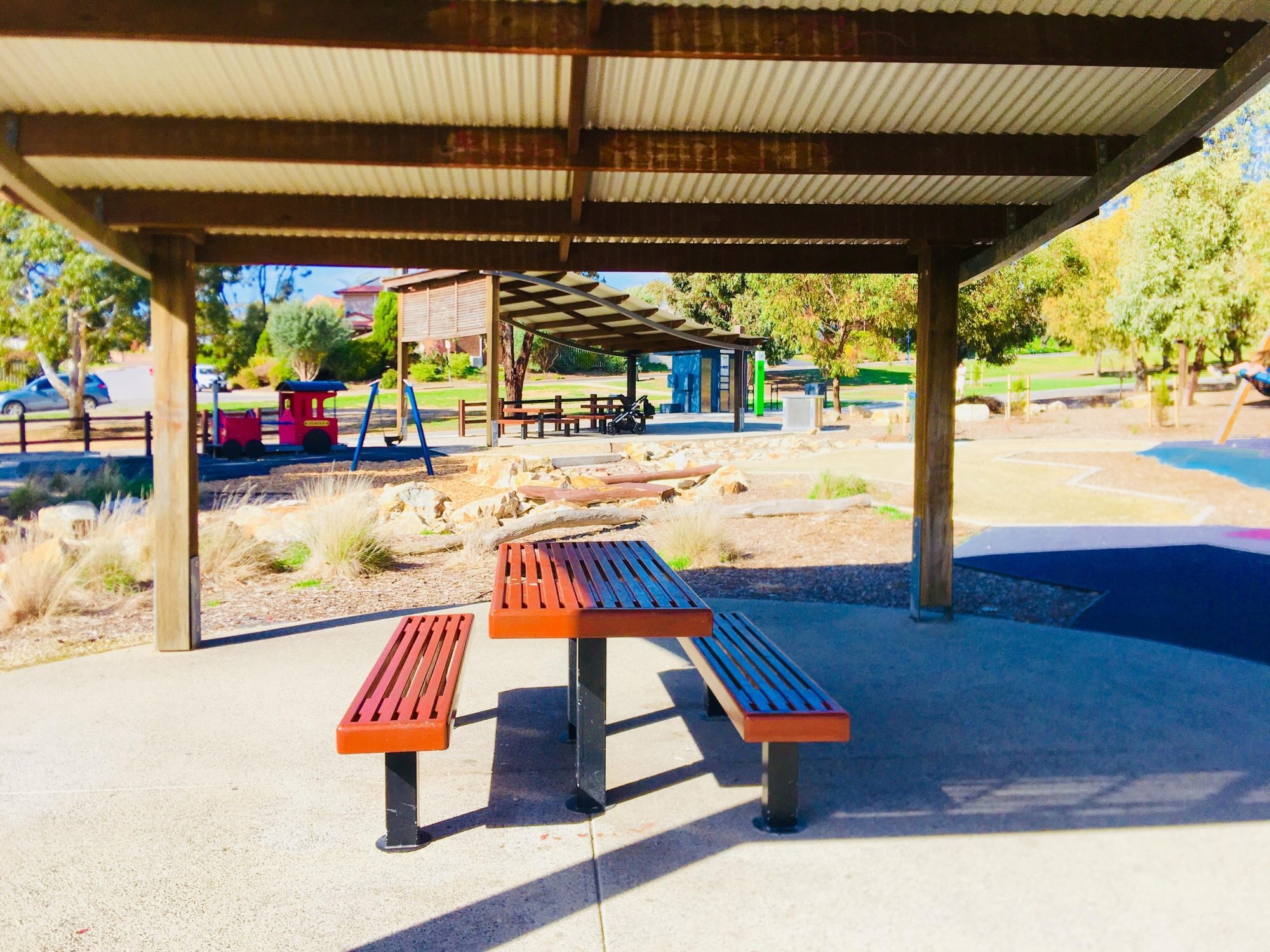 Glade Crescent Reserve Facilities Shelter Seating 2