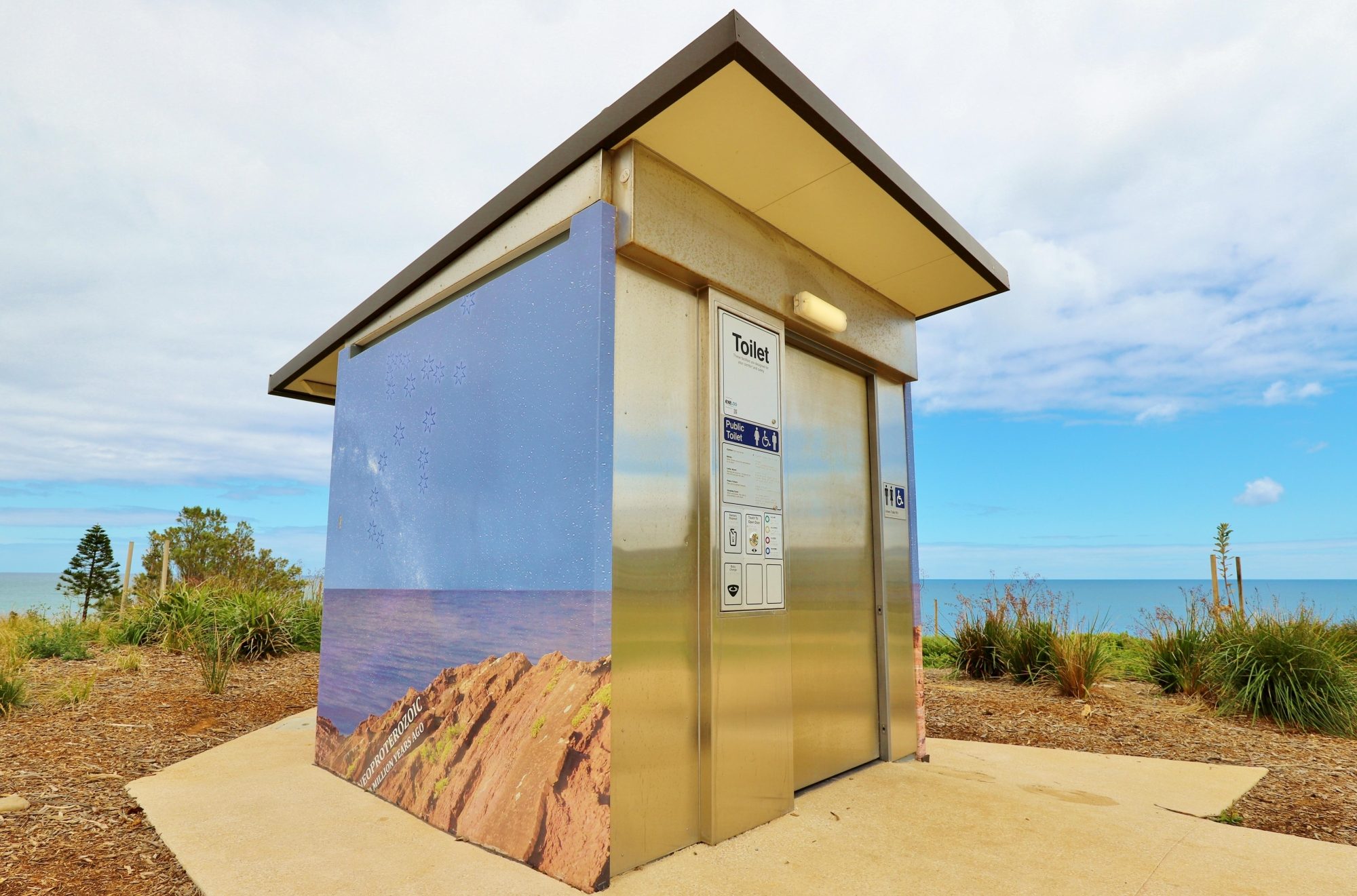 Heron Way Reserve Facilities Toilet 2