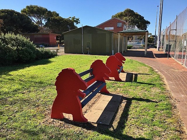 Hessing Crescent Reserve Image 16