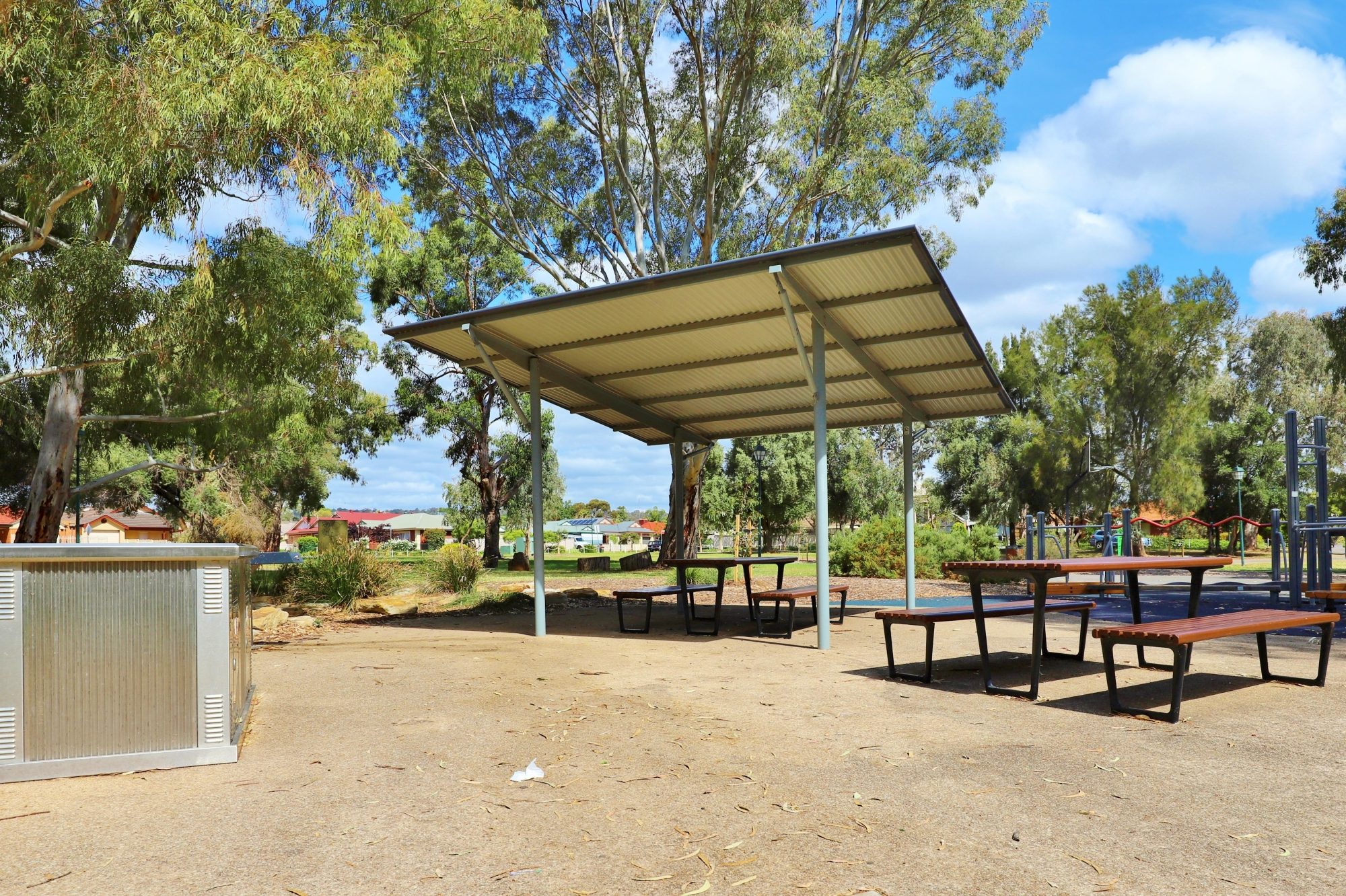 Maldon Avenue Reserve Facilities Picnic 3