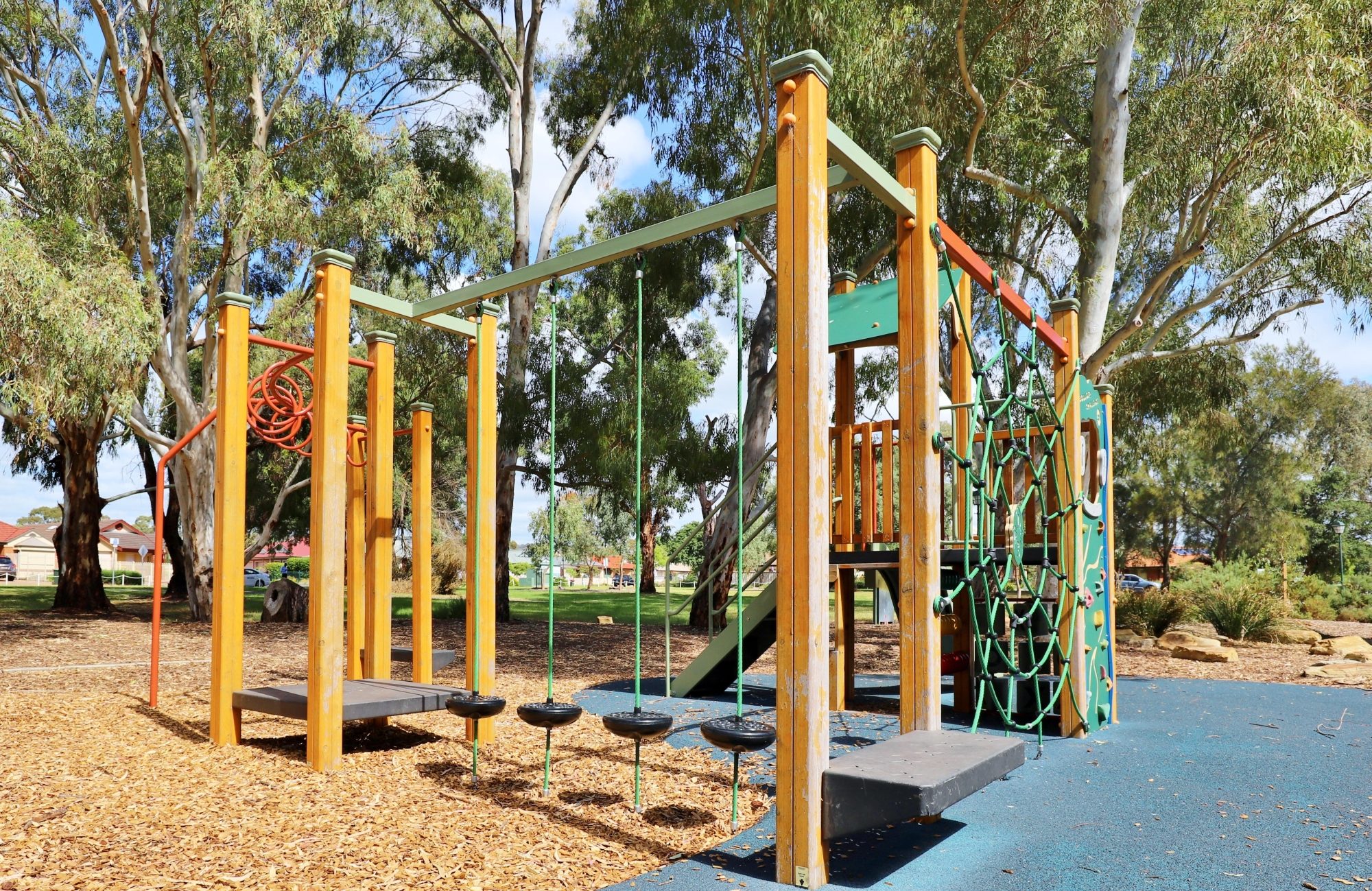 Maldon Avenue Reserve Playground Multistation 3