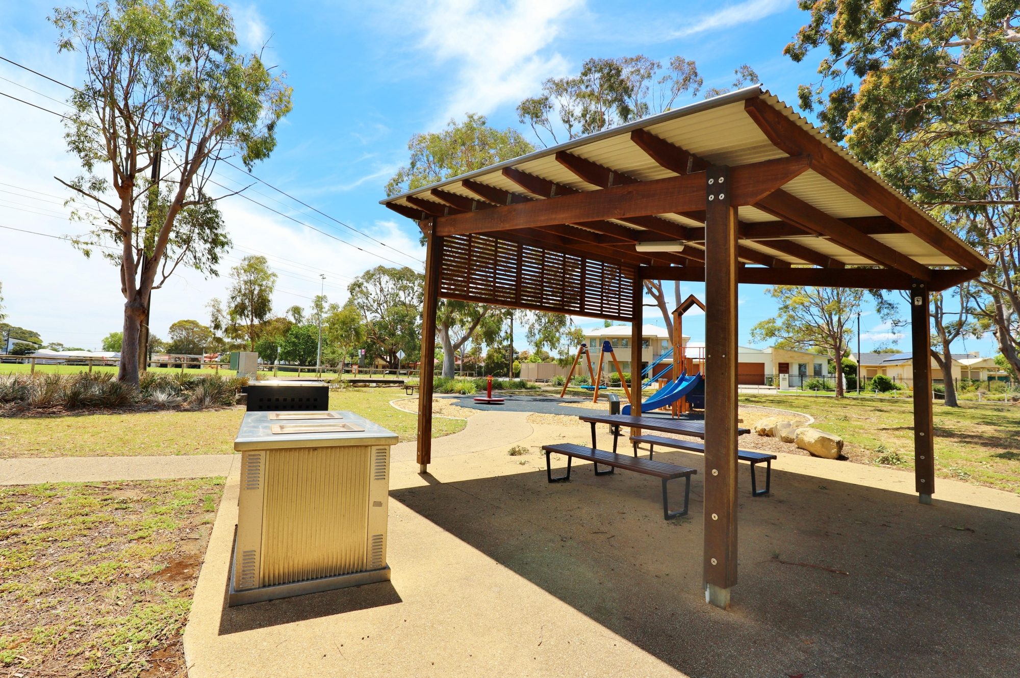Mckellar Terrace Reserve Facilities Bbq 1