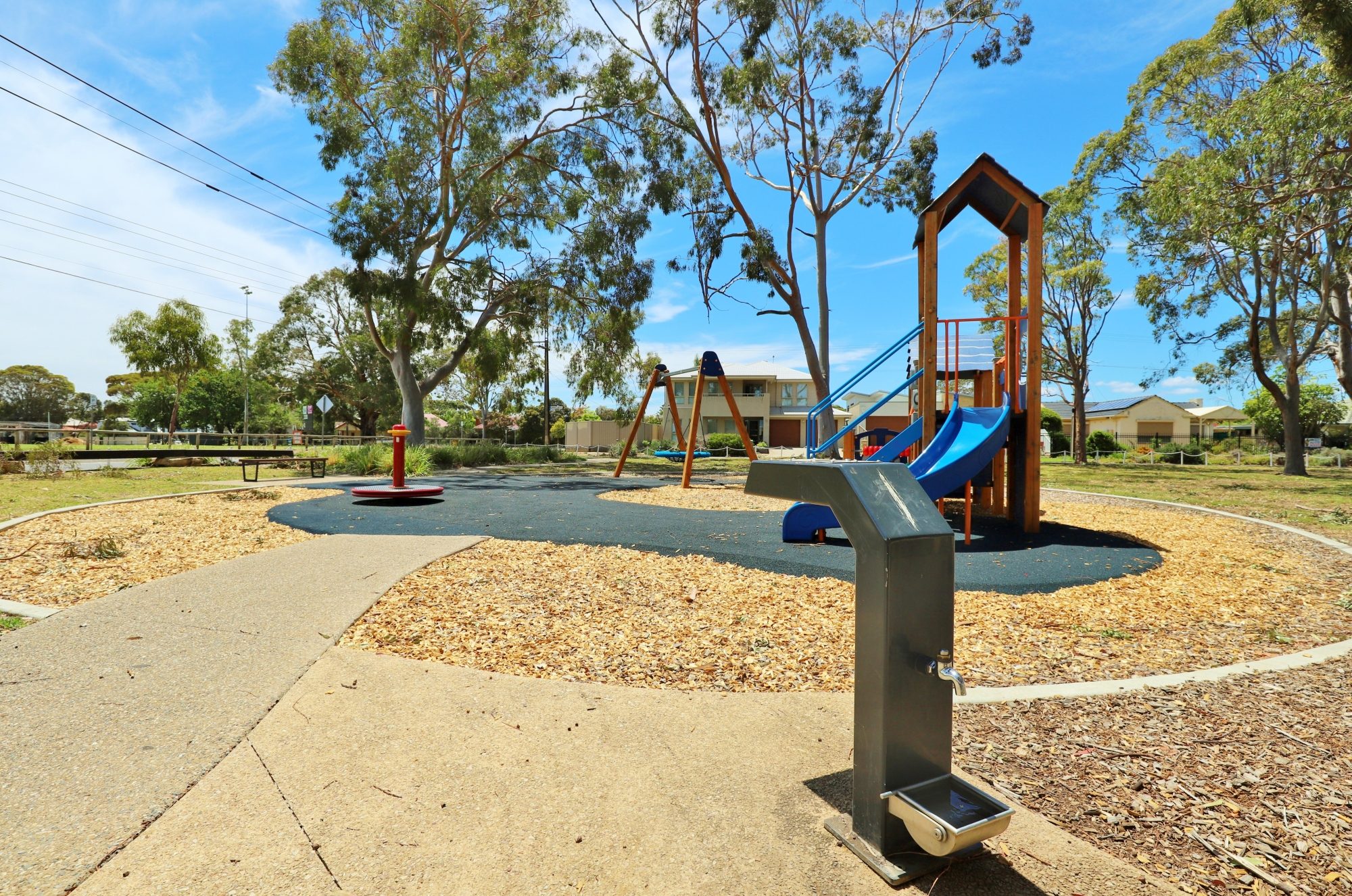 Mckellar Terrace Reserve Facilities Drinking Fountain 1