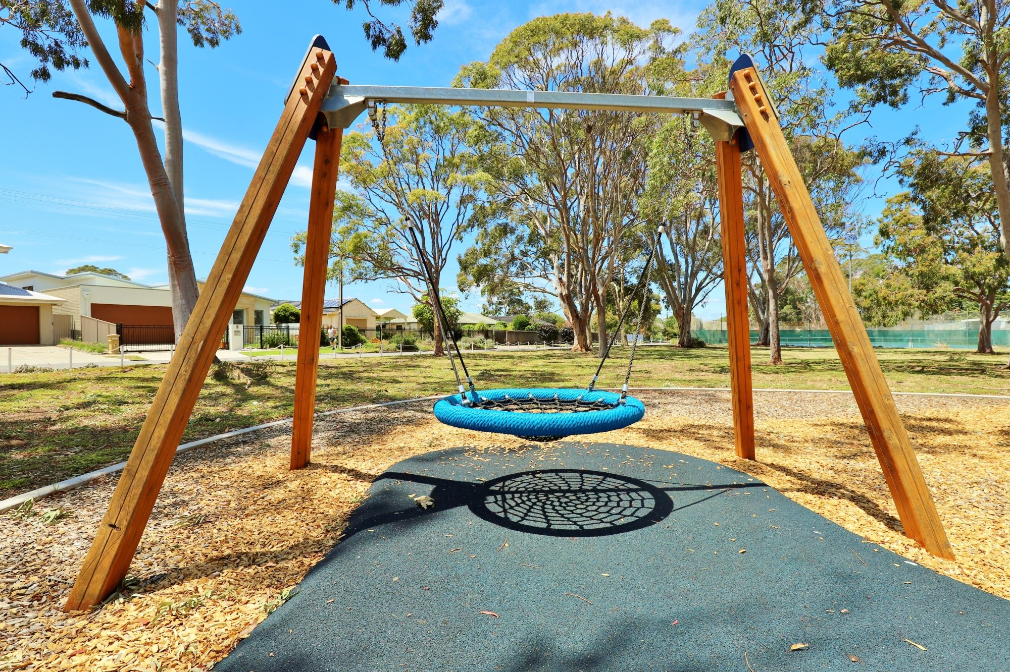 Mckellar Terrace Reserve Playground Basket Swing