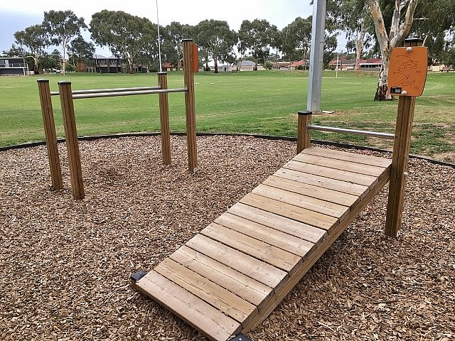 Mitchell Park Oval Exercise Image 7