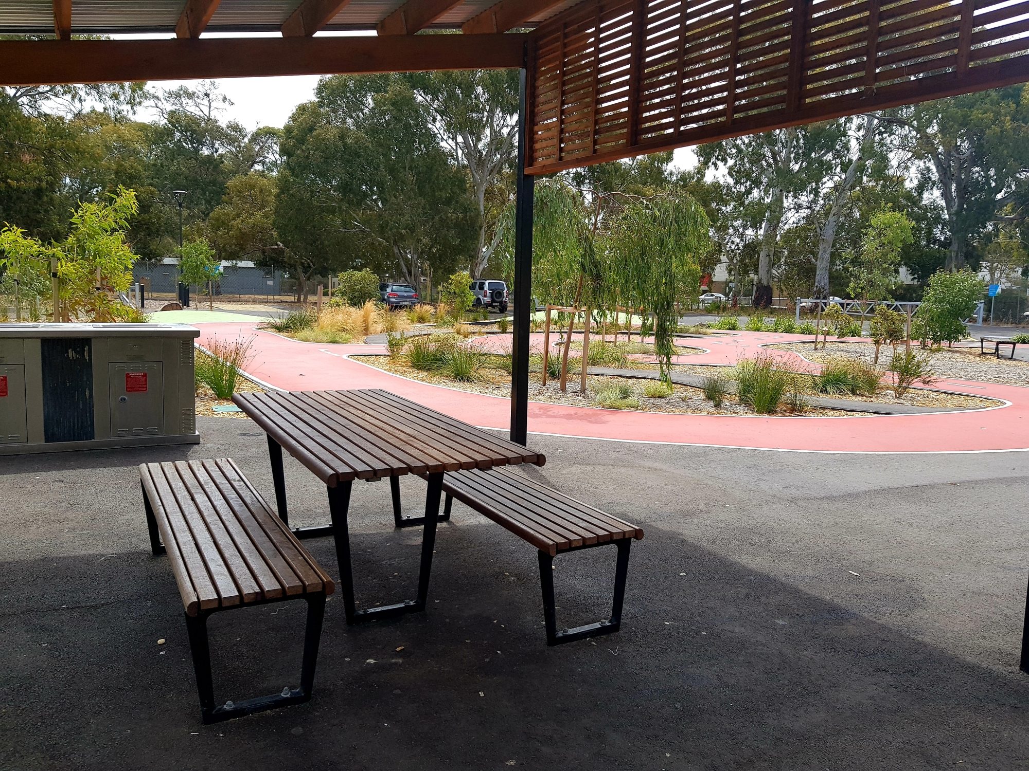 Oaklands Estate Reserve Trike Track 1