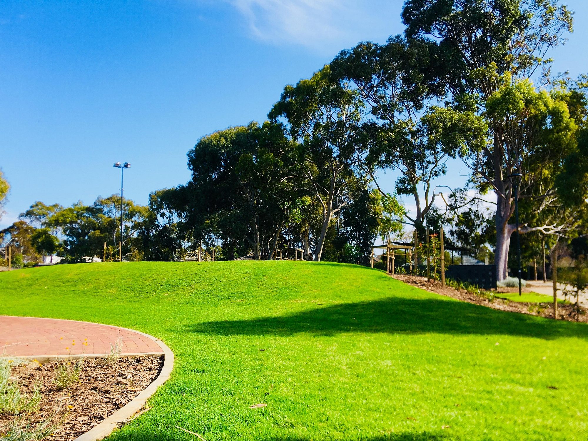 Oaklands Reserve Oaklands Recreation Plaza Rotunda Space Amphitheatre 1