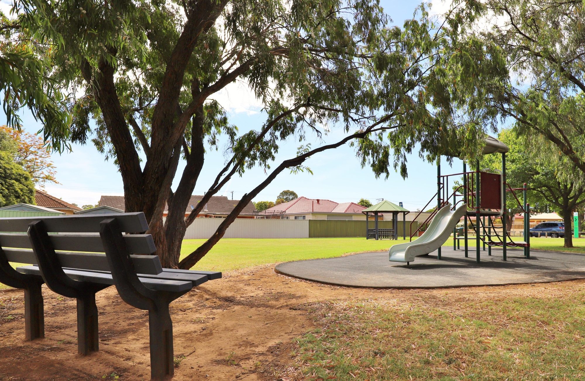 Peterson Avenue Reserve Facilities Seat 1