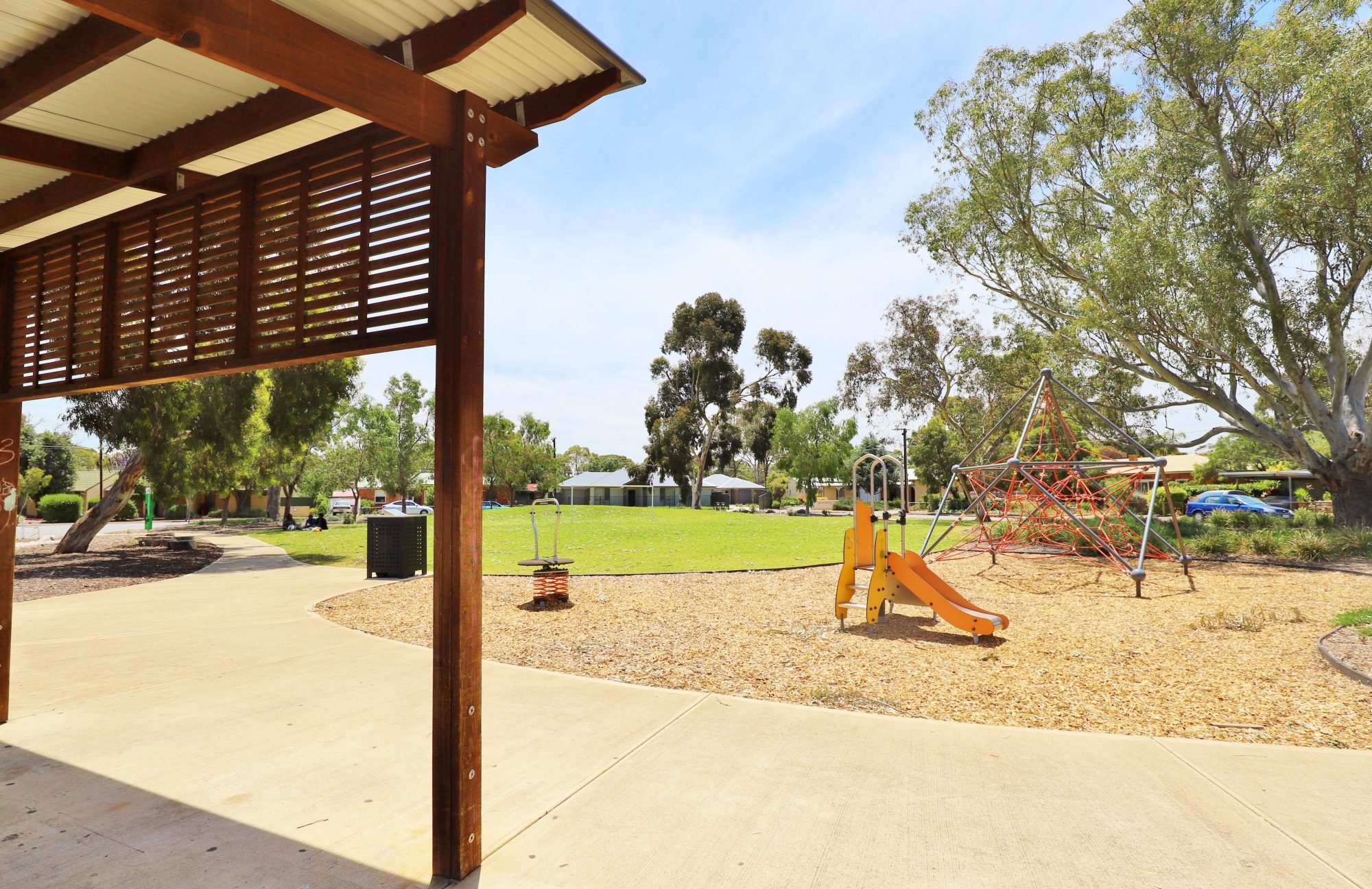 Rajah Street Reserve Facilitiesi Picnic 1
