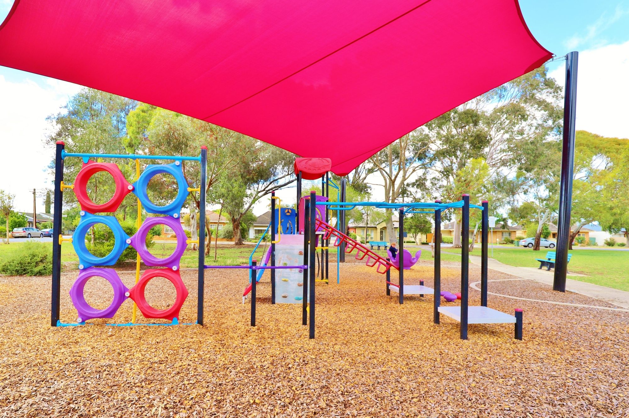 Rosslyn Street Reserve Playground Shade 1