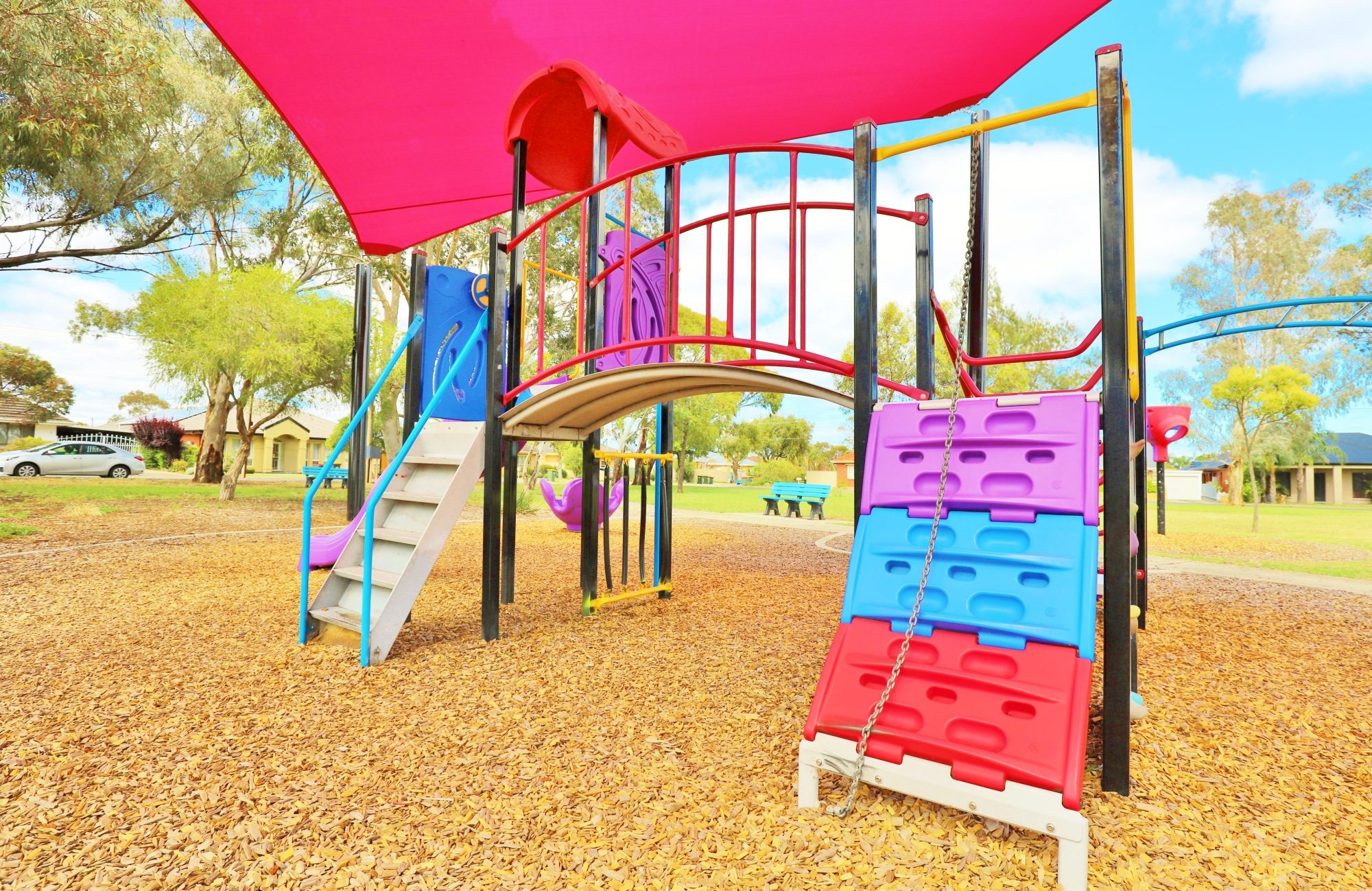 Rosslyn Street Reserve Playground Shade 4