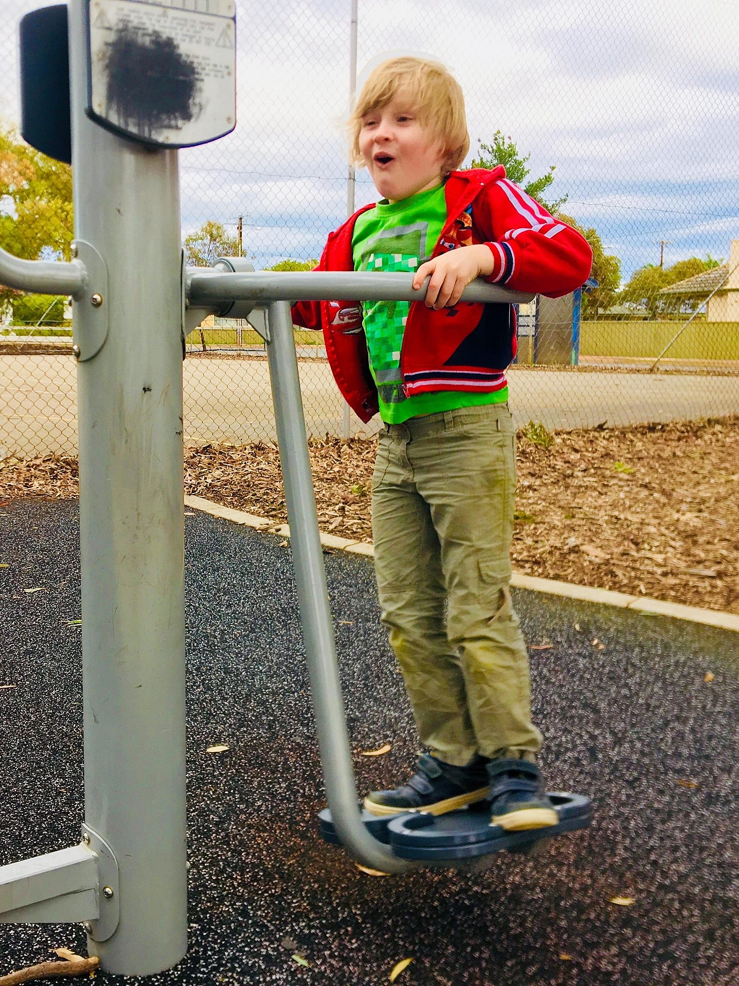 Sandery Avenue Reserve Firtness 1 Hip Swing Xb