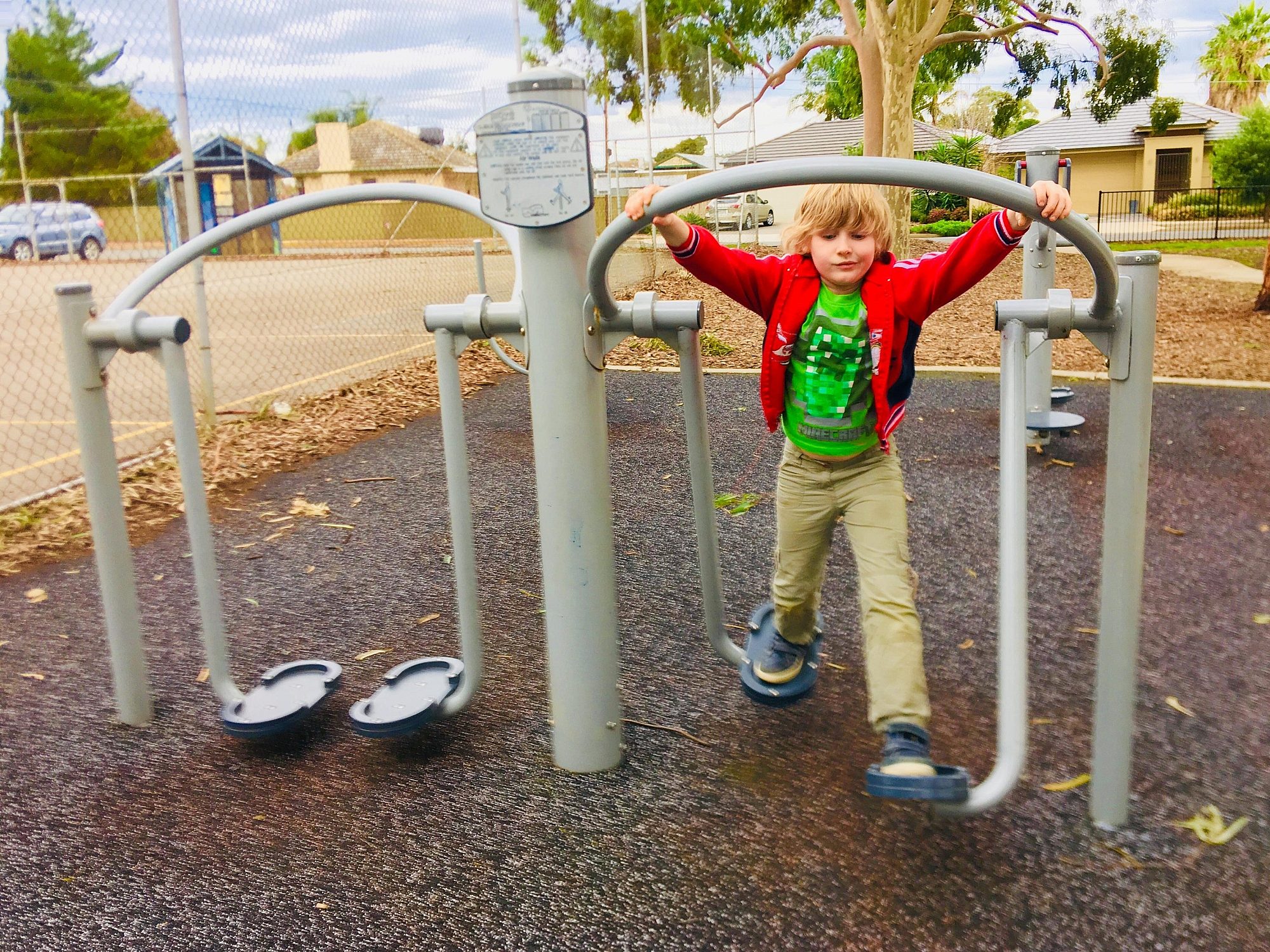 Sandery Avenue Reserve Fitness 4 Air Walk Xb