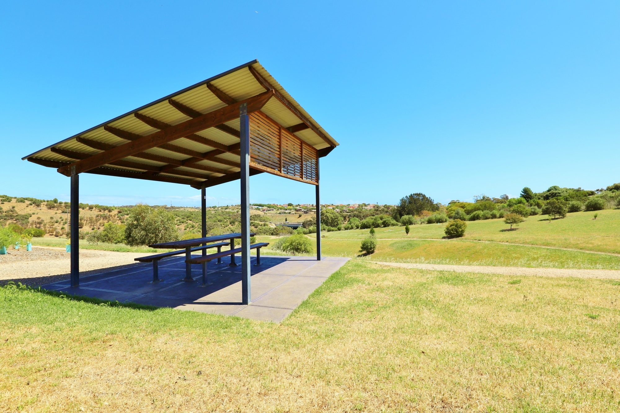 Skipper Close Reserve Picnic 1