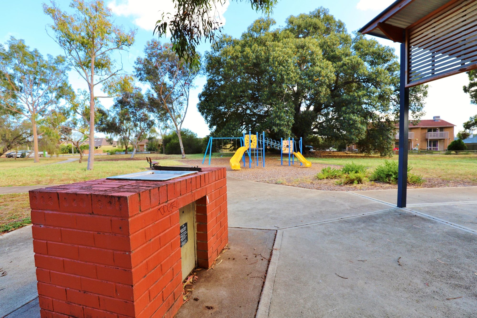 Willoughby Avenue Reserve Facilities Bbq 1