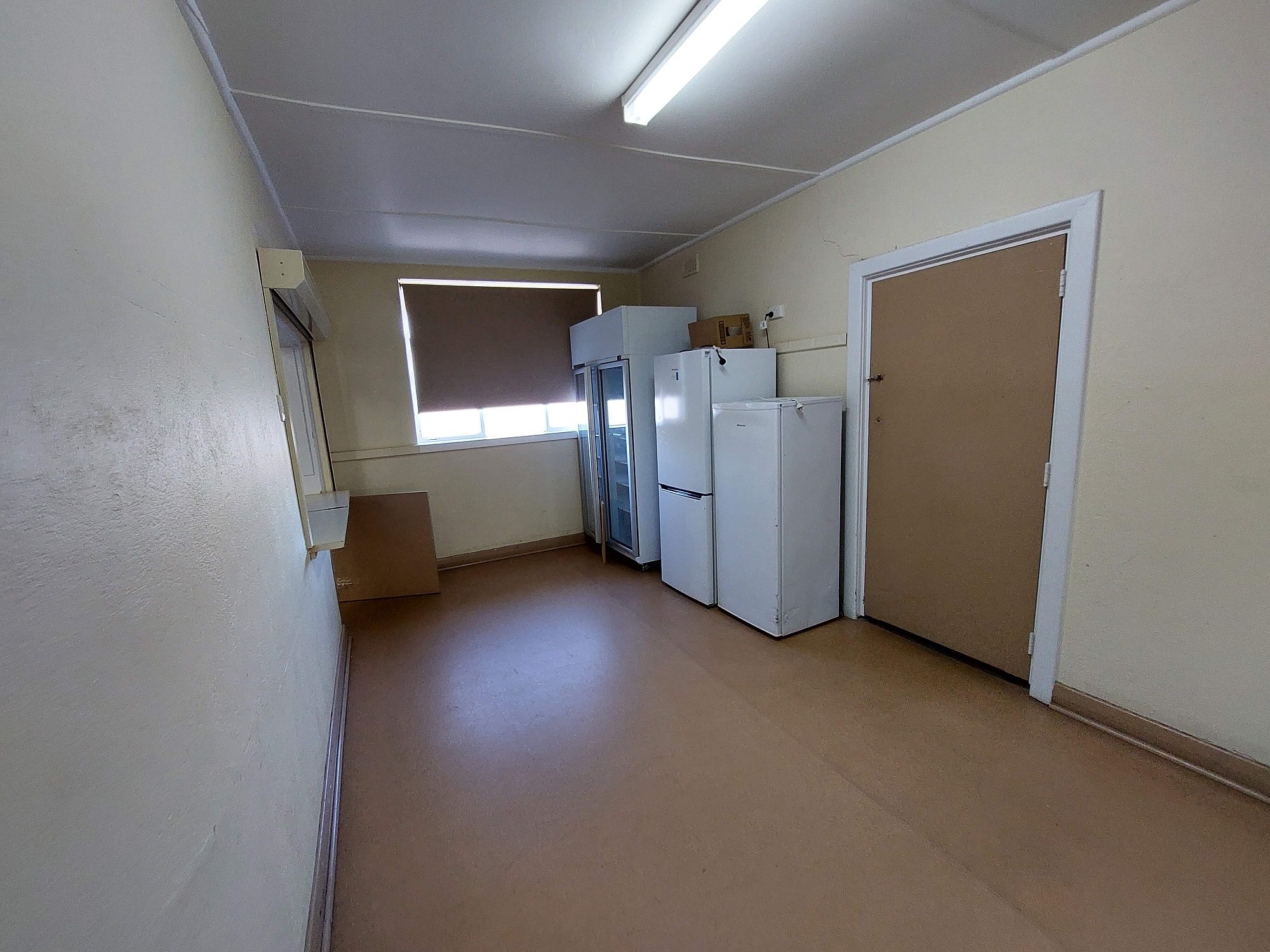 Clovelly park hall kitchen 2