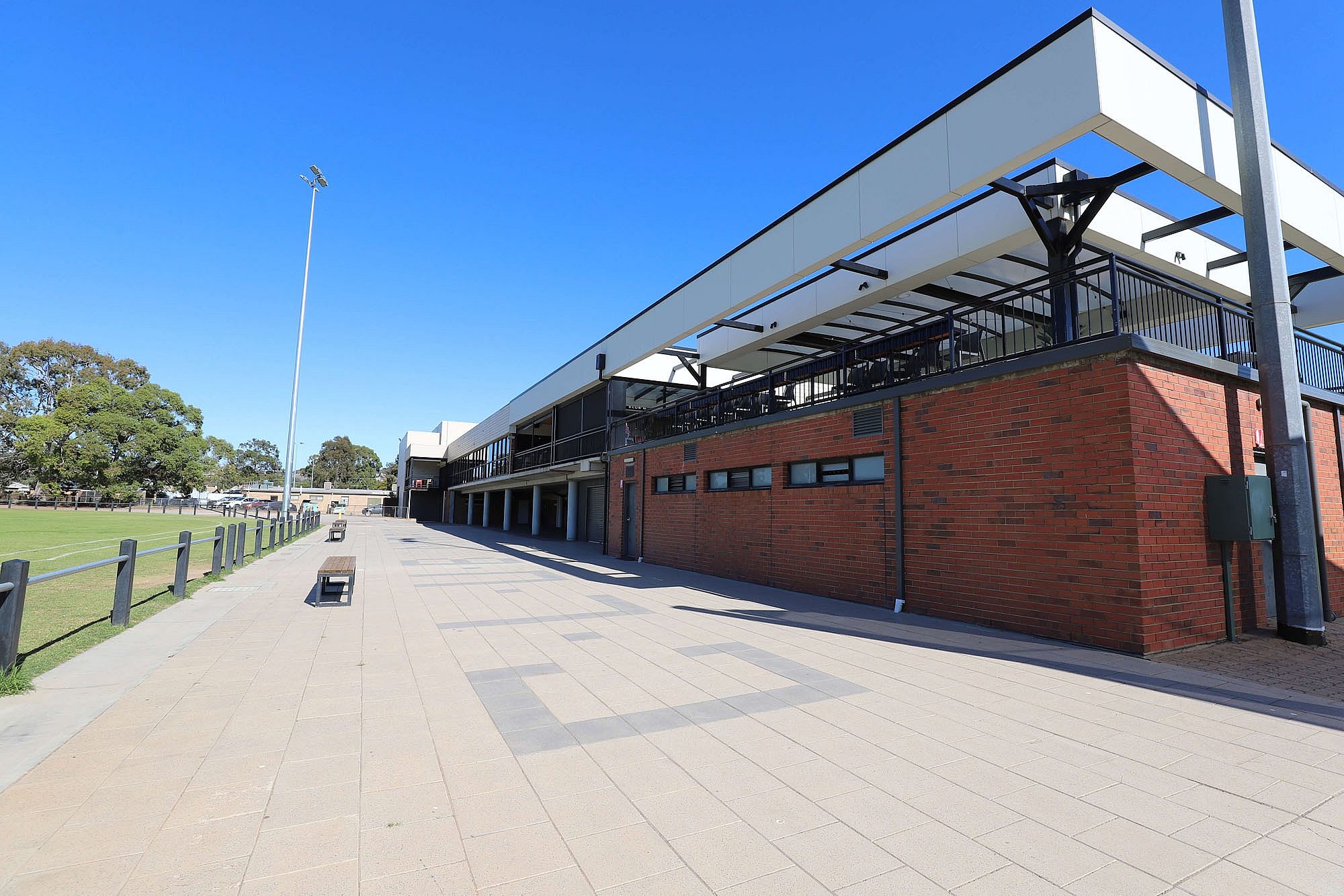 Club marion exterior