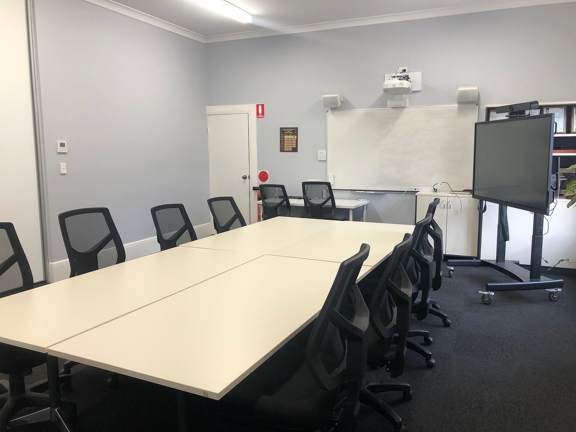 Community centre sa 4