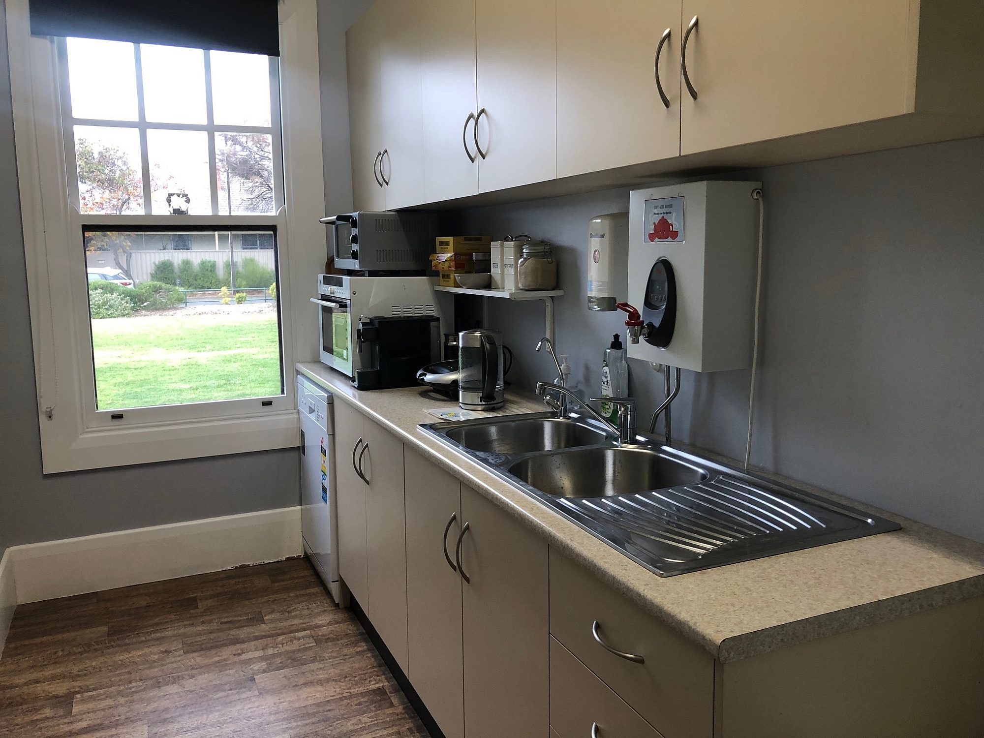 Community centre sa 5