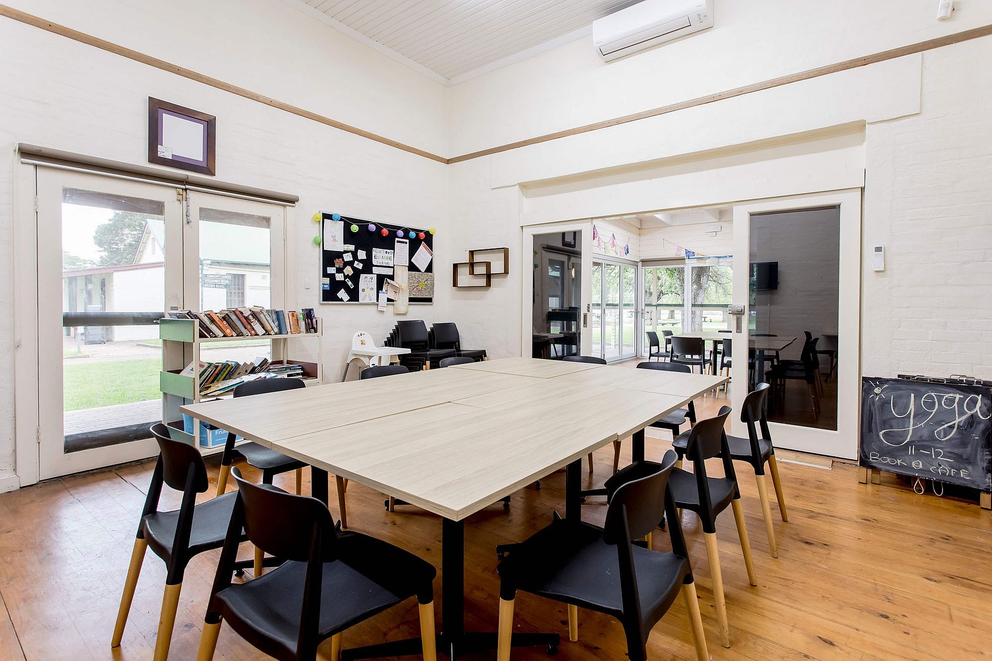 GCC opal cafe side room