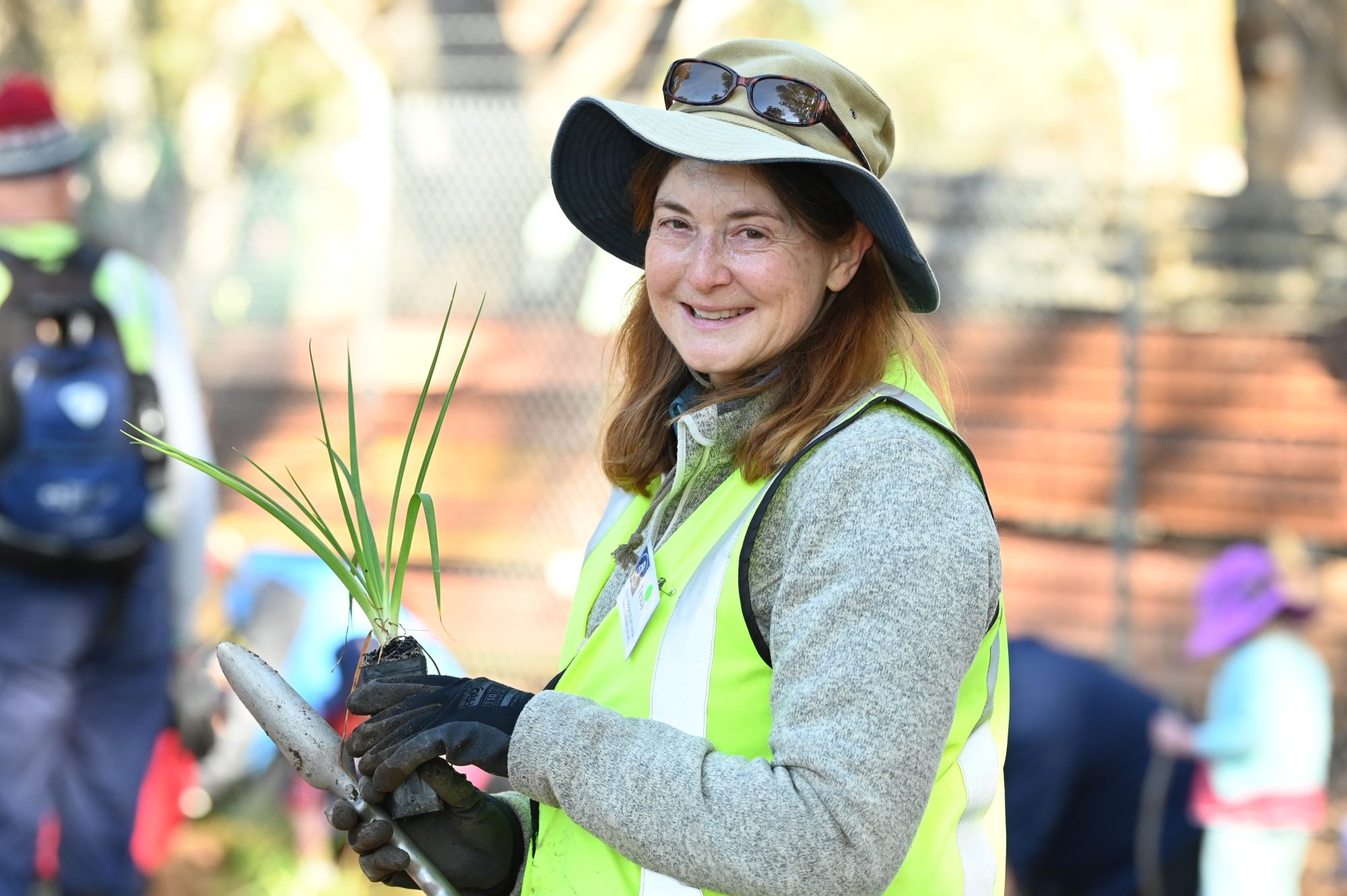 2024 Friends of Sturt River planting event Cath Leo 107