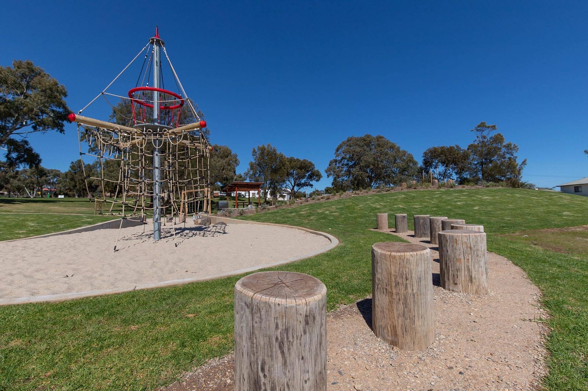 Bandton Tce 70329408 3073866675987852 4054817094452117504 o