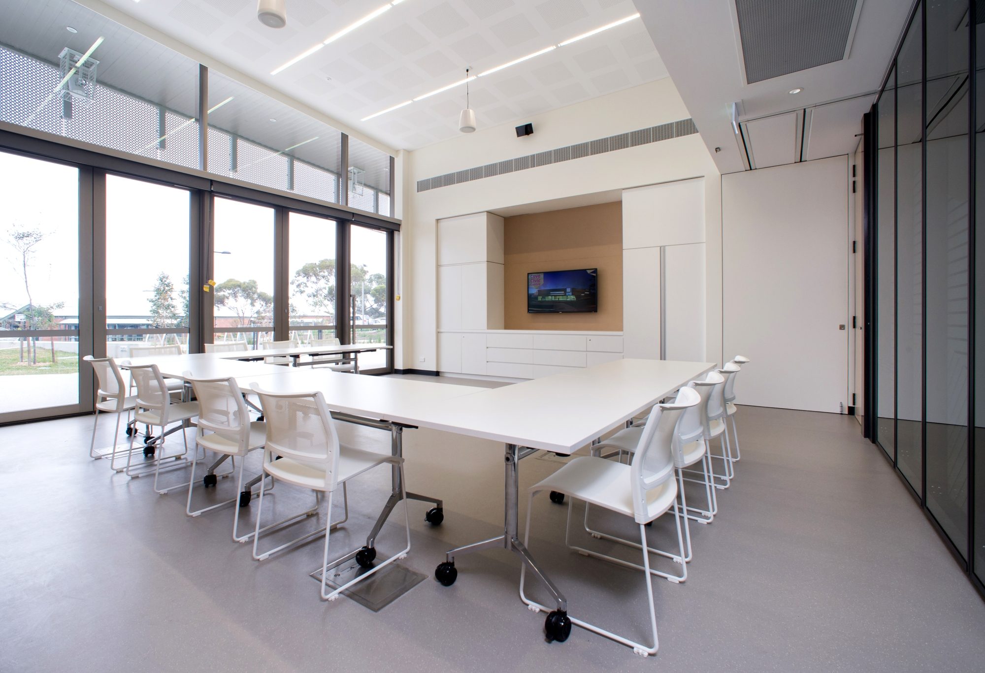 Cove Civic Centre Room2 02