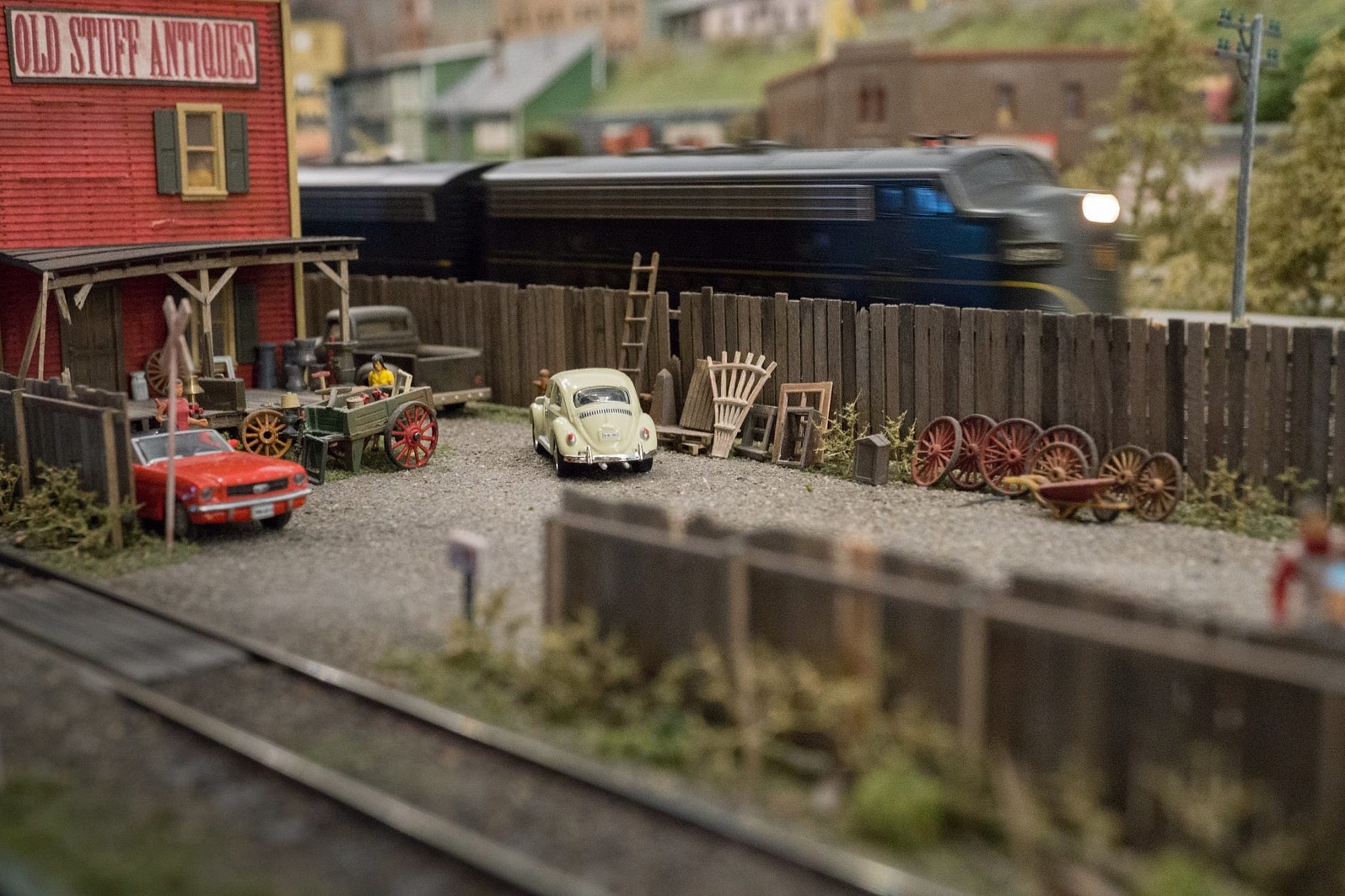 Life In Miniature Turn a Trainset Into a Layout WS