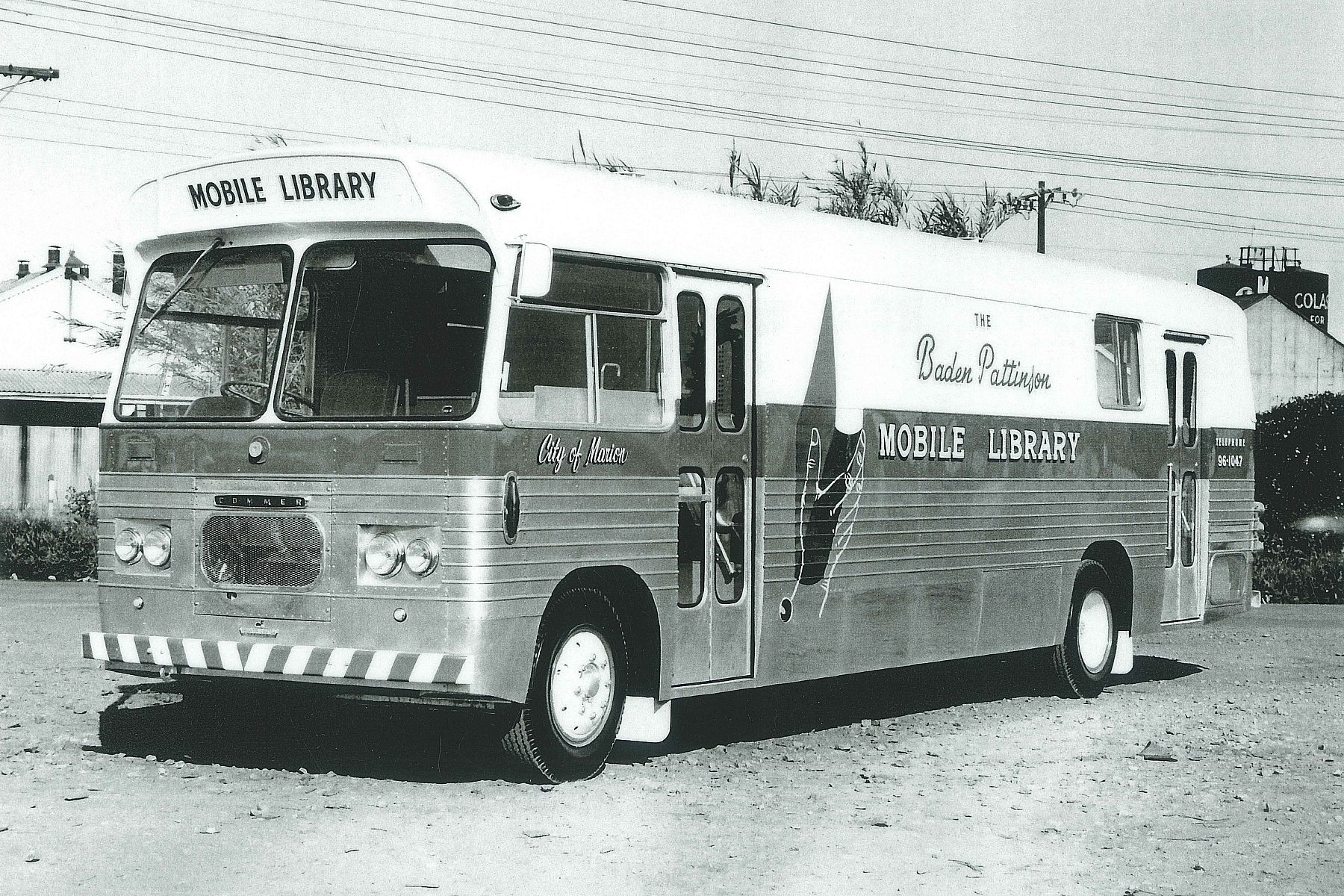 Mobile Bus 1963