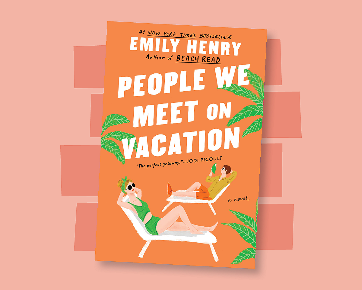 SRC Travel WEB People Meet Vacation