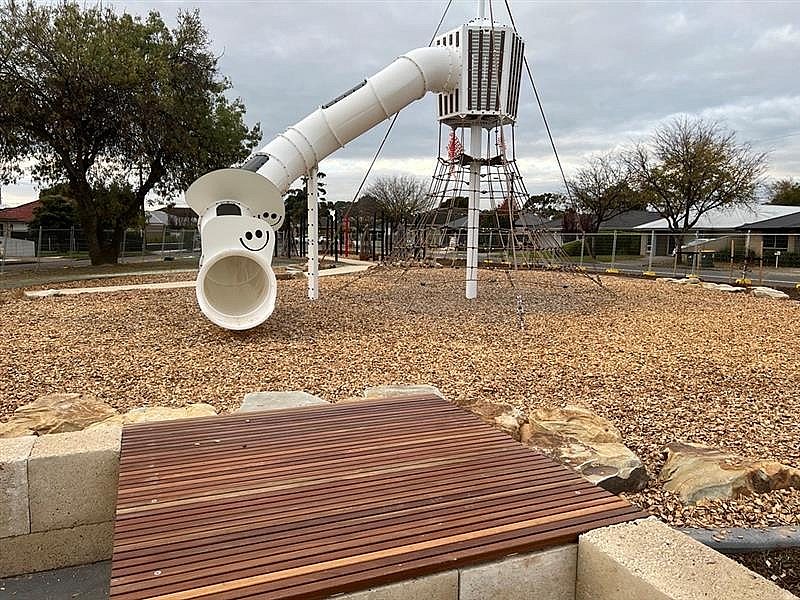 E895492a 5a55 4d5d a8d8 7f114459ebd7